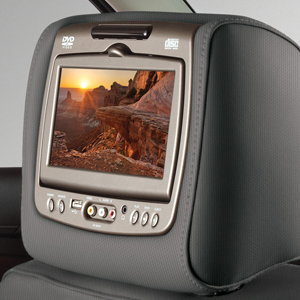 2015 Sierra 3500 Dual DVD Headrest System | Dark Ash Gray Cloth w Light