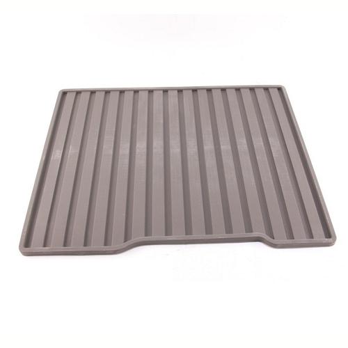 2018 Yukon Floor Mats | Cocoa | Pass Through | 2nd Row Captain's Chairs | All Weather